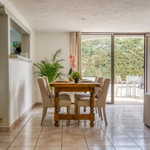 Appartement 2 Pieces Dans Individuelle Terrasses Jardin, Carros